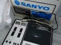 Photo 4 — SANYO RD4530E Lecteur cassette - tape desk. Audio vintage.