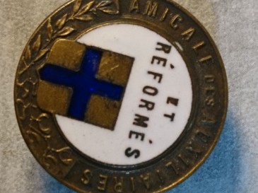 Ancienne insigne boutonnière - Amicale des auxiliaires et réformés - email