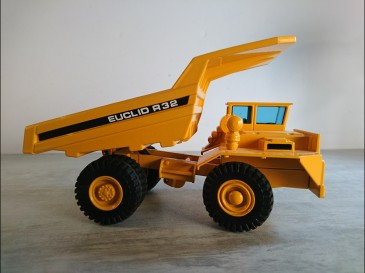 JOAL Compact Série ref.228 Euclid R32 Rigide Camion Benne 1:50