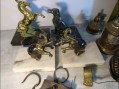 Photo 2 — Petit lot cuivre balance brocante serre livre art encens bouillote
