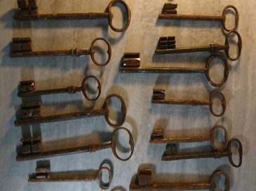 Intéressant lot de clefs anciennes.