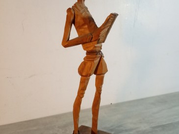 Petite figurine en bois ( olivier ?) Don Quichotte