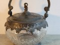Photo 2 — Charmante bonbonnière - sucrier verre moulé
