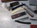 Photo 2 — Objets de rasage ancien rasoir coupe choux schick grelot gibbs