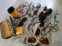 Lot de lunettes pour pièces déguisement en l'état