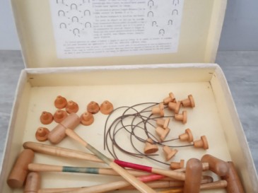 Ancien jeux de croquet de table en coffret bois vintage