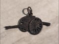 Photo 1 — Pendentif souvenir Canon de 75 Français Première Guerre Mondiale