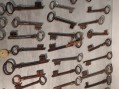 Photo 3 — Lot de clefs anciennes ( 50 pièces )