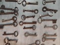 Photo 3 — Lot de clefs anciennes ( 50 pièces )