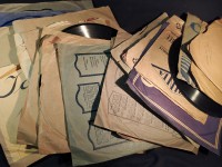 Lot 78 tours. 24 disques anciens - pathé columbia Ideal Casino de paris musette fox trot gramophone