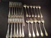 Lot fourchettes et cuillères de table COQUILLE APOLLO style directoire métal argenté