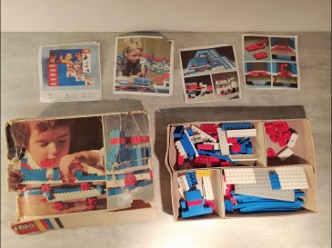 LEGO systeme 111 - kit de commencement train. Années 60