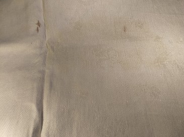 Nappe et serviettes de table monogrammées H.G. damassé HG