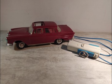 JOUET ANCIEN VOITURE FILOGUIDEE GAMA MERCEDES