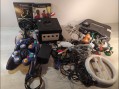 Photo 1 — Lot nintendo console Gamecube n64 et divers manettes jumper pack et alimentations