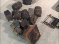 Photo 3 —  Lot de tampons encreurs et rouleaux anciens - monogrammes et motifs