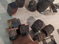 Photo 4 —  Lot de tampons encreurs et rouleaux anciens - monogrammes et motifs