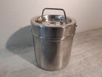 Boîte à stériliser inox -  ancien matériel médical