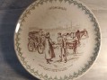 Photo 6 — Assiettes parlantes automobiles terre de fer.