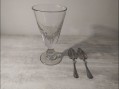 Photo 1 — Verre à absinthe et 2 cuillères