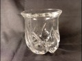 Photo 1 — Vase en cristal estampillé Saint Louis.
