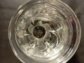 Photo 4 — Vase en cristal estampillé Saint Louis.