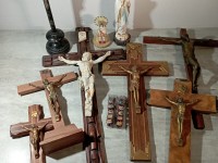 LOT CRUCIFIX CROIX RELIGIEUX Bois Metal christ Christianisme Marie