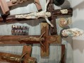 Photo 2 — LOT CRUCIFIX CROIX RELIGIEUX Bois Metal christ Christianisme Marie