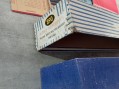 Photo 8 — lot Boites dinky supertoys 661 - 890 et prospecturs dinky toys solido
