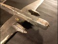 Photo 5 — Avion de guerre en bois - Jouet ancien - militaire armée. Probablement WW2