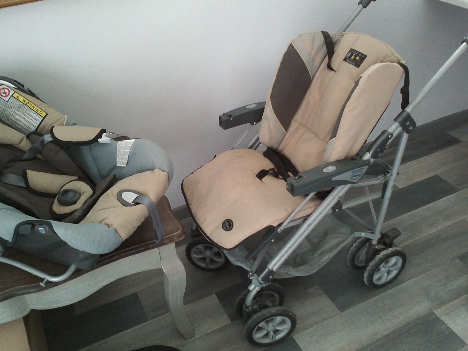 combiné poussette nacelle siège auto